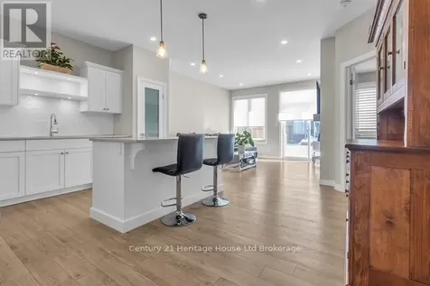 19 Livingston Drive Tillsonburg ON N4G 0J3