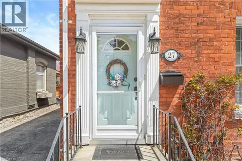 27 Ada Avenue Brantford ON N3T 4K8