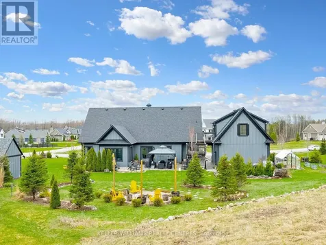 2 Thoroughbred Drive Oro-medonte ON L0K 1E0