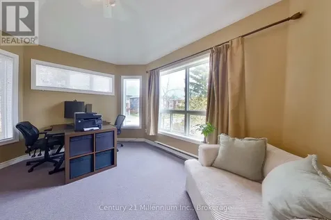 34 Dawson Drive Collingwood ON L9Y 5B4