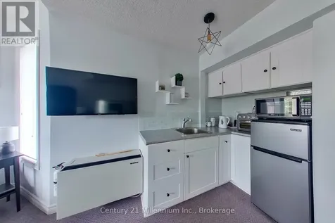 34 Dawson Drive Collingwood ON L9Y 5B4
