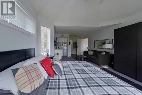 34 Dawson Drive Collingwood ON L9Y 5B4