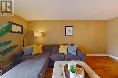34 Dawson Drive Collingwood ON L9Y 5B4
