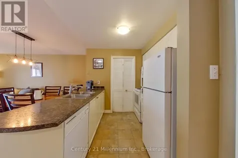 34 Dawson Drive Collingwood ON L9Y 5B4
