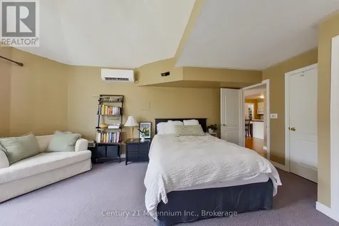 34 Dawson Drive Collingwood ON L9Y 5B4