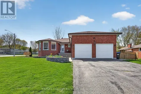 100 Peel Street Penetanguishene ON L9M 1C3
