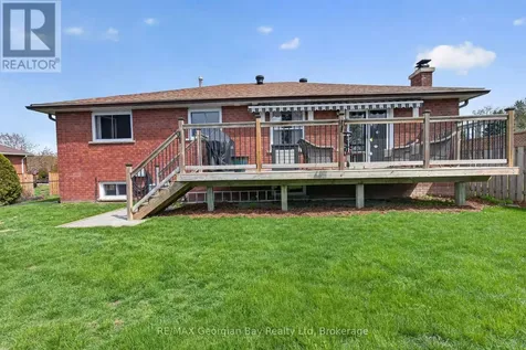 100 Peel Street Penetanguishene ON L9M 1C3