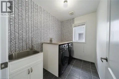 151 Baldwin Drive Cambridge ON N3C 0B3