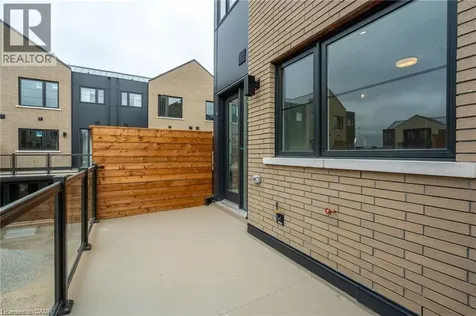 2273 Turnberry Road Burlington ON L7M 2B2