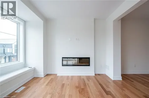 2273 Turnberry Road Burlington ON L7M 2B2