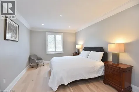 49 Riveroaks Drive Mount Hope ON L0R 1W0