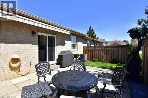 49 Riveroaks Drive Mount Hope ON L0R 1W0