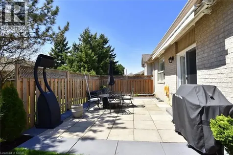 49 Riveroaks Drive Mount Hope ON L0R 1W0