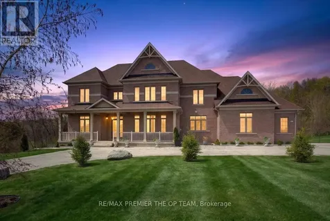 102 Pine Hill Road Bradford West Gwillimbury ON L3Z 0H1