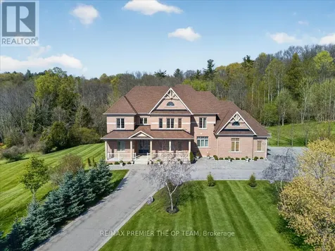 102 Pine Hill Road Bradford West Gwillimbury ON L3Z 0H1