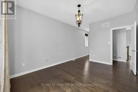 102 Pine Hill Road Bradford West Gwillimbury ON L3Z 0H1