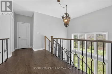 102 Pine Hill Road Bradford West Gwillimbury ON L3Z 0H1