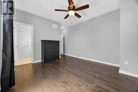 102 Pine Hill Road Bradford West Gwillimbury ON L3Z 0H1