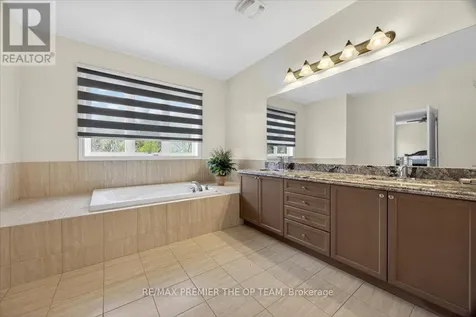 102 Pine Hill Road Bradford West Gwillimbury ON L3Z 0H1