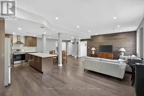 102 Pine Hill Road Bradford West Gwillimbury ON L3Z 0H1