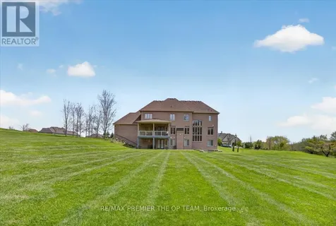 102 Pine Hill Road Bradford West Gwillimbury ON L3Z 0H1