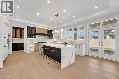 383 Wadsworth Street Oakville ON L6K 2A2