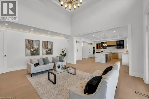 383 Wadsworth Street Oakville ON L6K 2A2