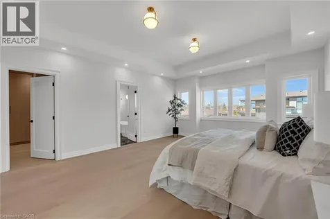 383 Wadsworth Street Oakville ON L6K 2A2