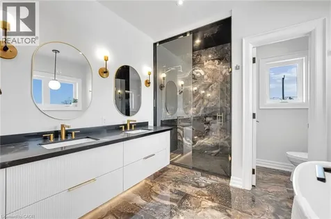 383 Wadsworth Street Oakville ON L6K 2A2