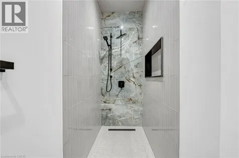 383 Wadsworth Street Oakville ON L6K 2A2