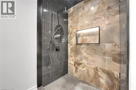 383 Wadsworth Street Oakville ON L6K 2A2