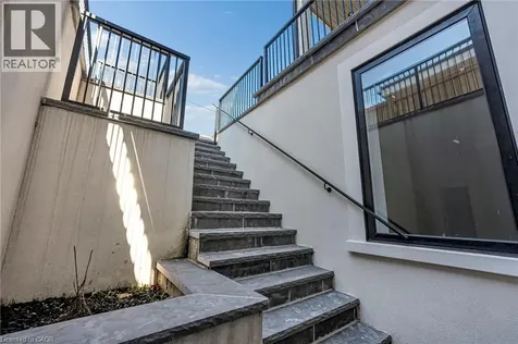 383 Wadsworth Street Oakville ON L6K 2A2