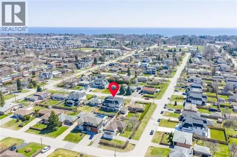 383 Wadsworth Street Oakville ON L6K 2A2