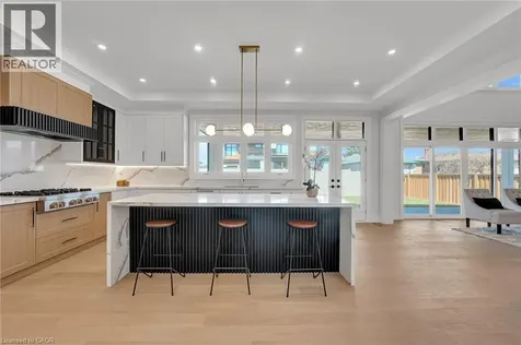 383 Wadsworth Street Oakville ON L6K 2A2