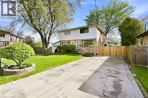 2441 Barclay Road Burlington ON L7R 2B7