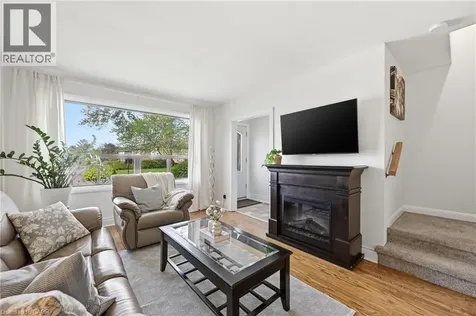 2441 Barclay Road Burlington ON L7R 2B7