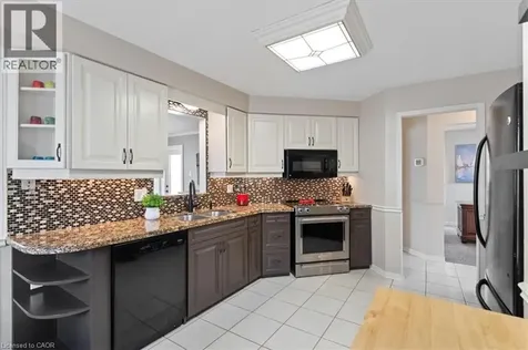 284 Delancey Boulevard Hamilton ON L9B 1Y9