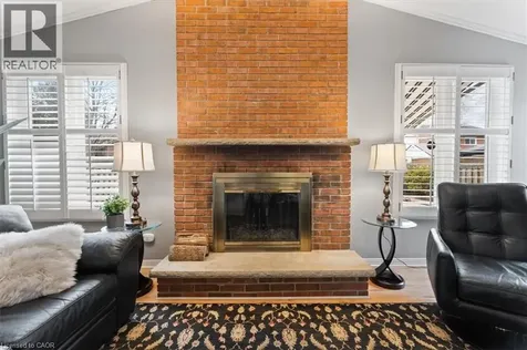 284 Delancey Boulevard Hamilton ON L9B 1Y9