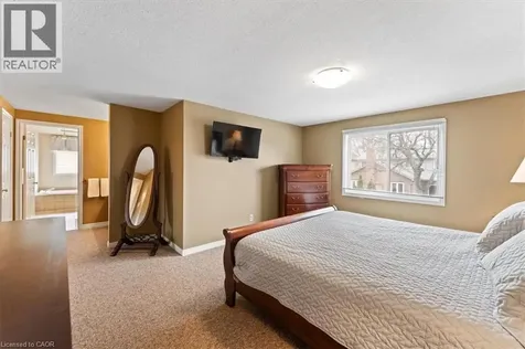 284 Delancey Boulevard Hamilton ON L9B 1Y9