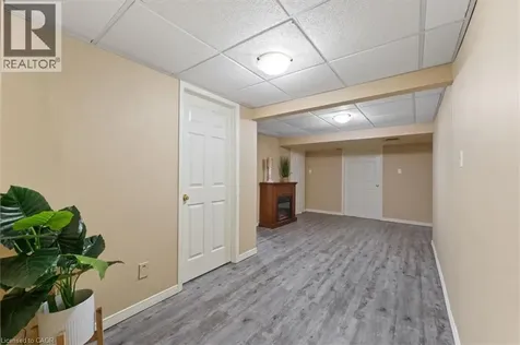 284 Delancey Boulevard Hamilton ON L9B 1Y9