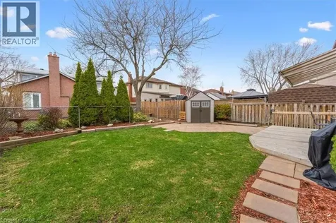 284 Delancey Boulevard Hamilton ON L9B 1Y9