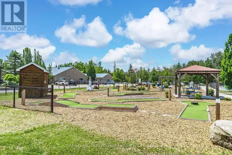13 Huron Circle Wasaga Beach ON L9Z 1X7