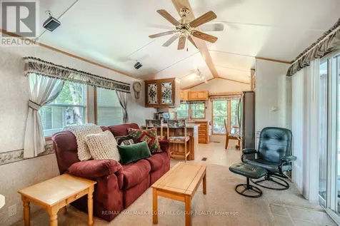13 Huron Circle Wasaga Beach ON L9Z 1X7