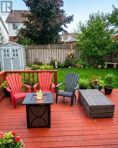 22 Highlands Crescent Collingwood ON L9Y 5H3