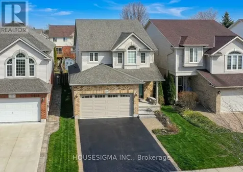 22 Highlands Crescent Collingwood ON L9Y 5H3
