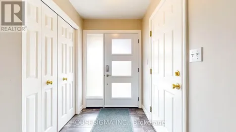 22 Highlands Crescent Collingwood ON L9Y 5H3