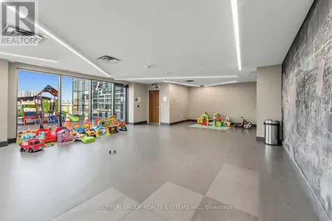 5025 Four Springs Avenue Mississauga (hurontario) ON L5R 0G5