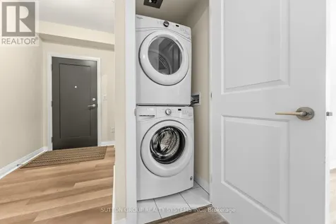 5025 Four Springs Avenue Mississauga (hurontario) ON L5R 0G5