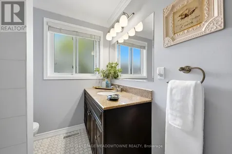 12 Heather Court Halton Hills (georgetown) ON L7G 2R6