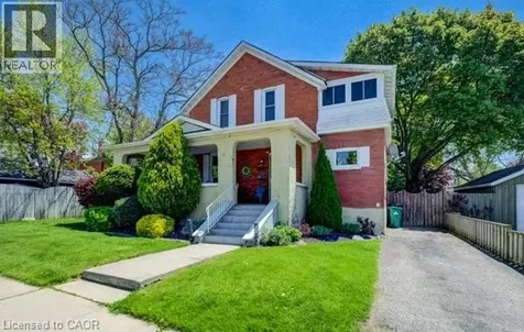 523 Lowther Street South Cambridge ON N3H 1Z4